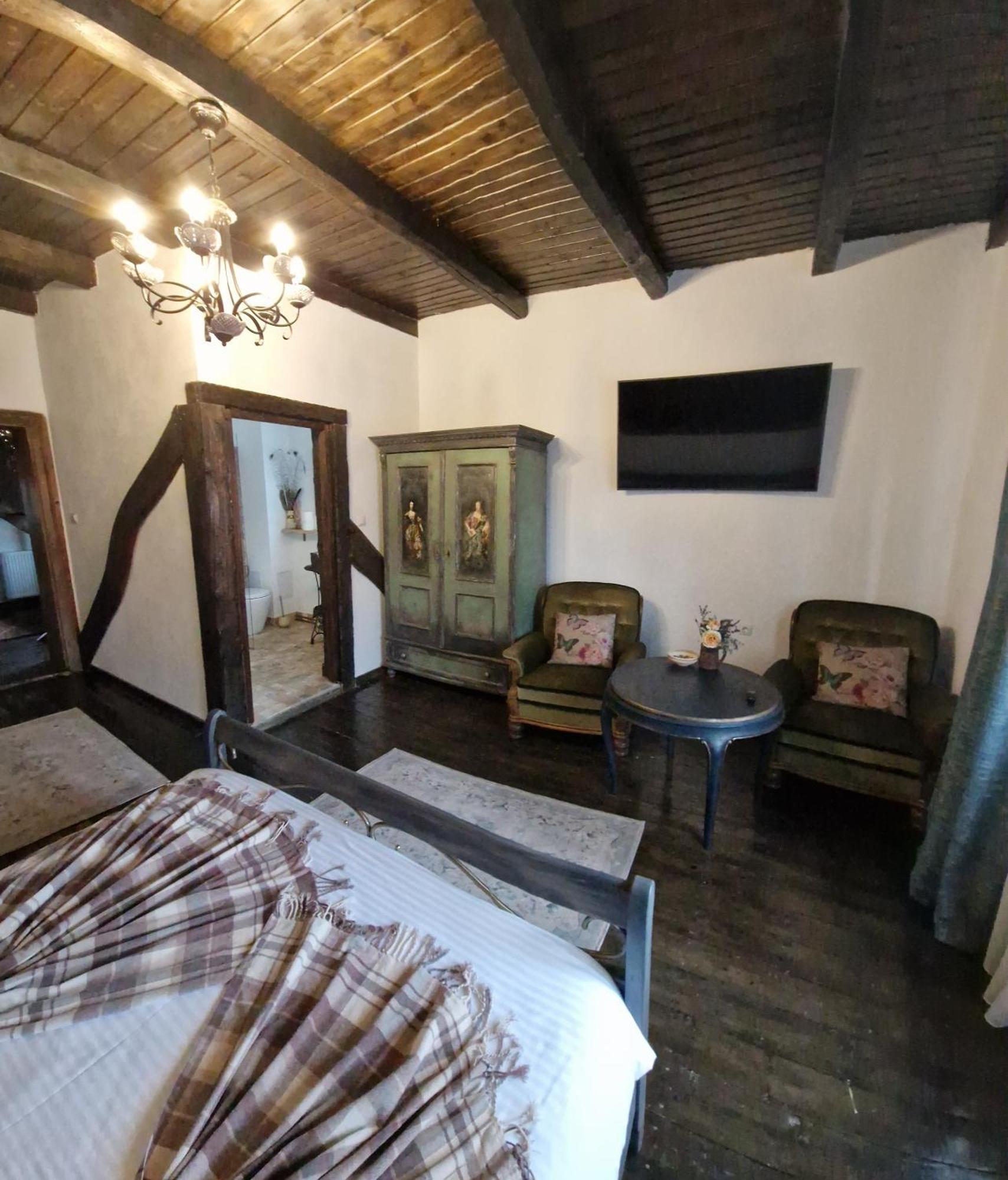 Casa Huber Hotel Karcfalva Szoba fotó